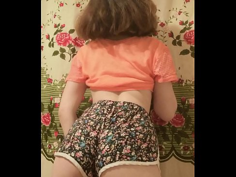 ❤️ Leanabh òg sexy a ’toirt dheth na shorts aice air a’ chamara ❌ Bhidio fucking aig gd.basseyn-vsem.ru ﹏